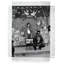 Load image into Gallery viewer, AMOR NO ME OLVIDES - HAND WOVEN PHOTOGRAPH